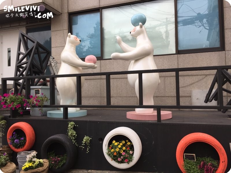 首爾∥韓國首爾忠武路(충무로)Street Museum(스트리트뮤지엄)可愛大叔純情MAN站街頭新景點免費街頭藝術館 15 1%20%2826%29